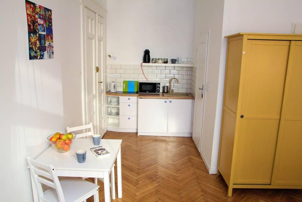 Corner 3 I Old Town I Studio Cracovia Esterno foto